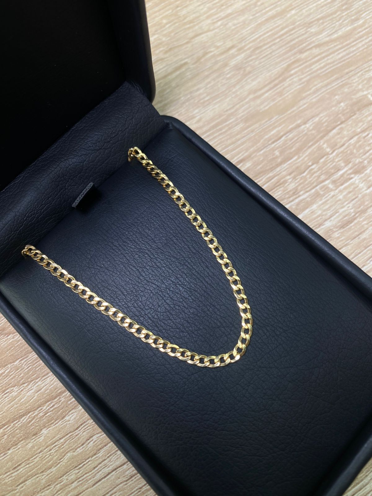 Pulso It cubano oro amarillo 18k +1 / 1,9 Gr / 2,8 mm / 19 cm